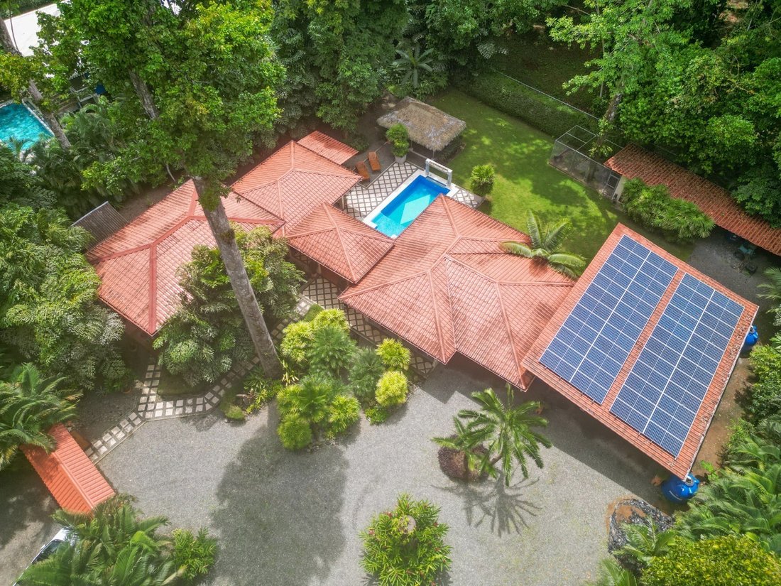 Villa in Manzanillo, Limón Province, Costa Rica 5 - 16275821