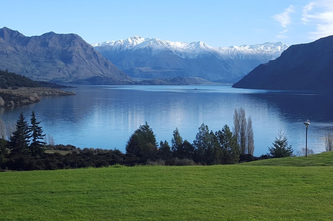 House in Albert Town, Otago, New Zealand 1 - 16270111