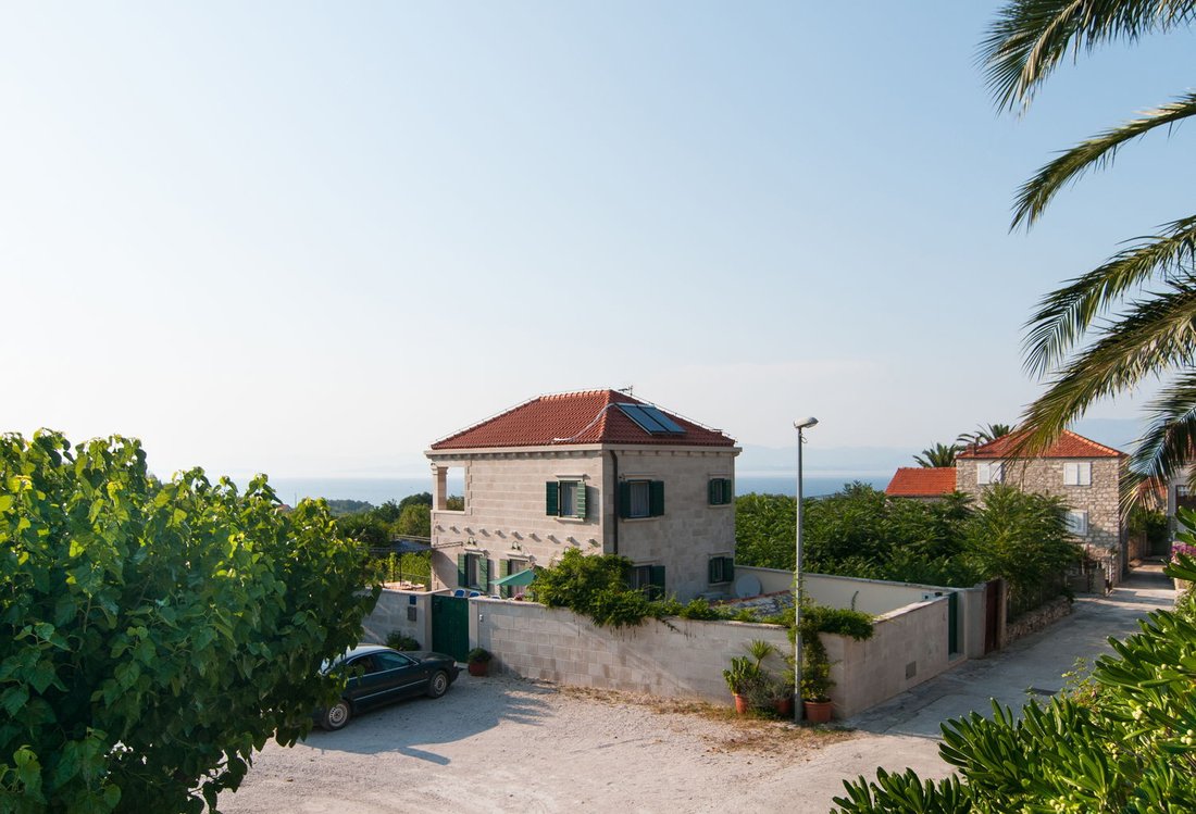 Villa in Dol, Split-Dalmatia County, Croatia 2 - 16276786