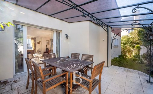 House in Le Chesnay, Le Chesnay-Rocquencourt, France 1