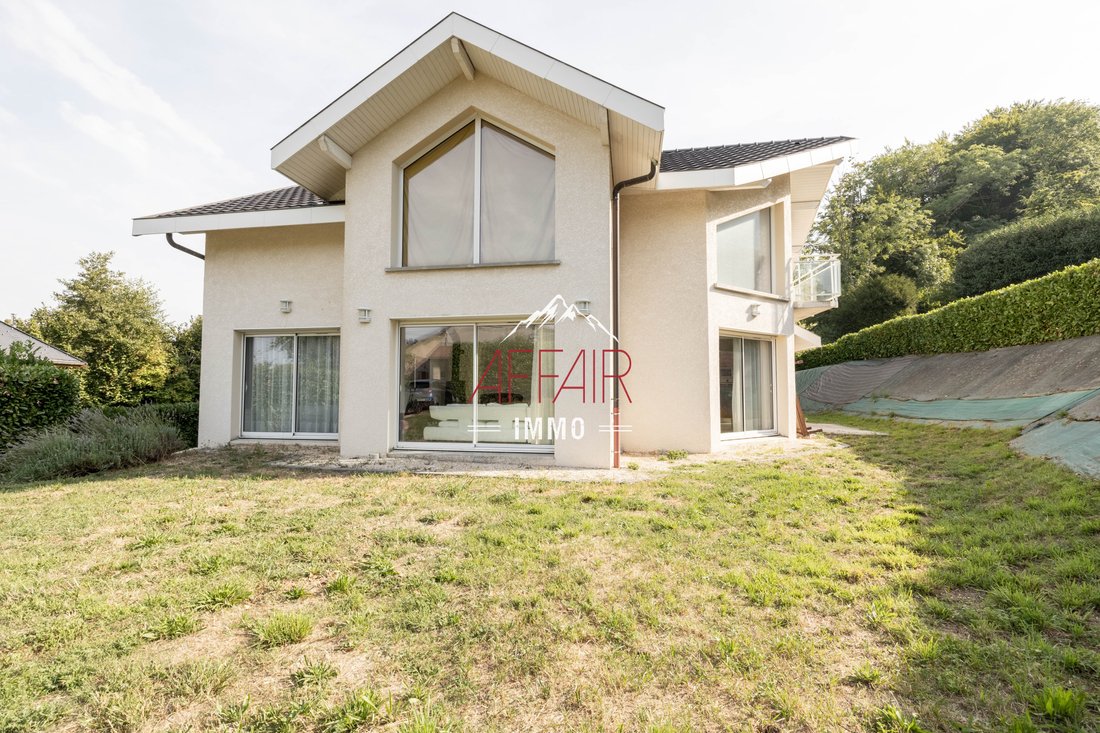 House in Beaumont, Auvergne-Rhône-Alpes, France 2 - 16264653