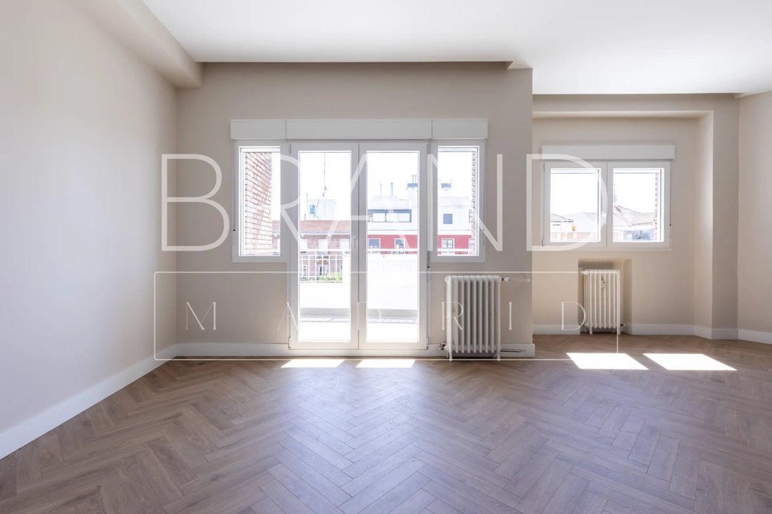 Apartment in Barrio Salamanca, Madrid, Spain 5 - 16262728
