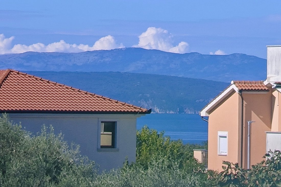 Land in Malinska, Primorje-Gorski Kotar County, Croatia 1 - 16276224