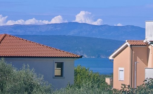 Land in Malinska, Primorje-Gorski Kotar County, Croatia 1