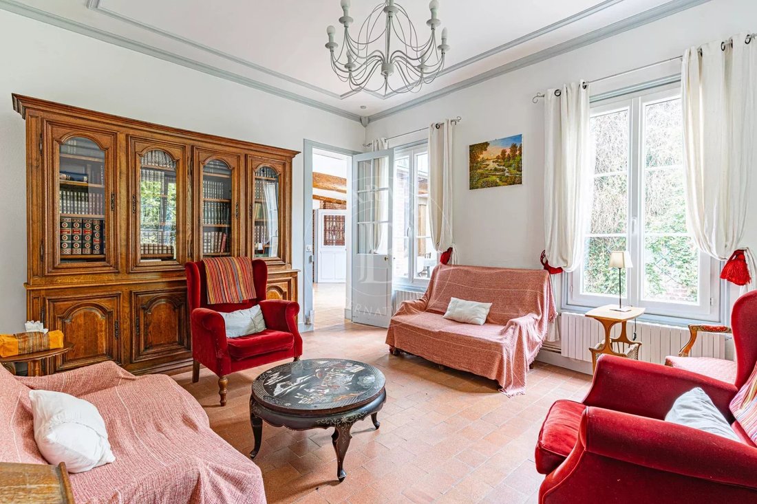 House in Secteur Sauvegarde, Honfleur, France 2 - 16262633