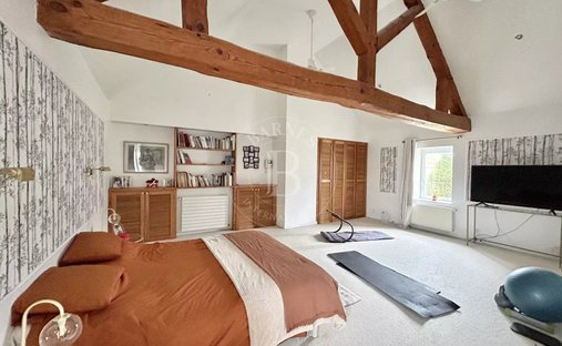 Casa a Basly, Normandia, Francia 1