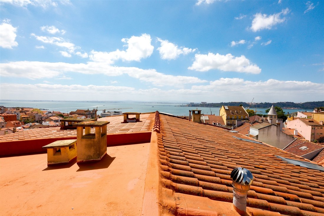 House in Misericordia, Lisbon, Portugal 3 - 16269982