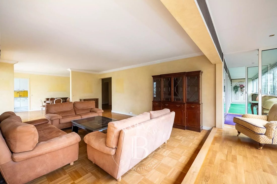 Apartment in Petit Beauregard, La Celle-Saint-Cloud, France 4 - 16264533