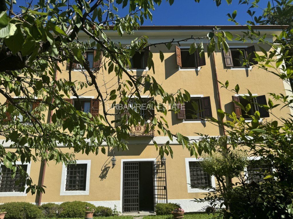 Villa in Barriera Vecchia, Trieste, Italy 2 - 16269888