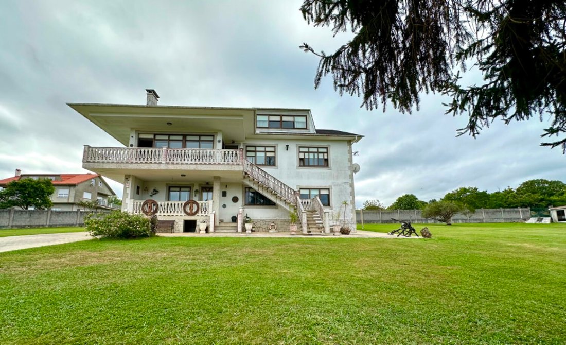 Chalet in Ares (District), Ares, Spain 1 - 16268407
