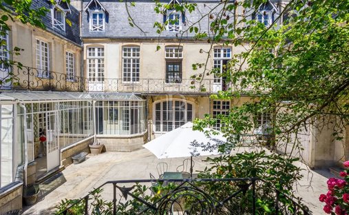 Estate in Bayeux, Normandy, France 1