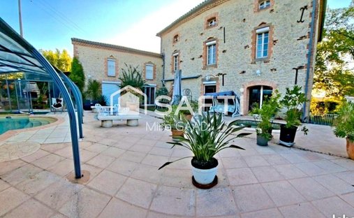 Elegant XI Xth Century Castle Beautiful Park Pool