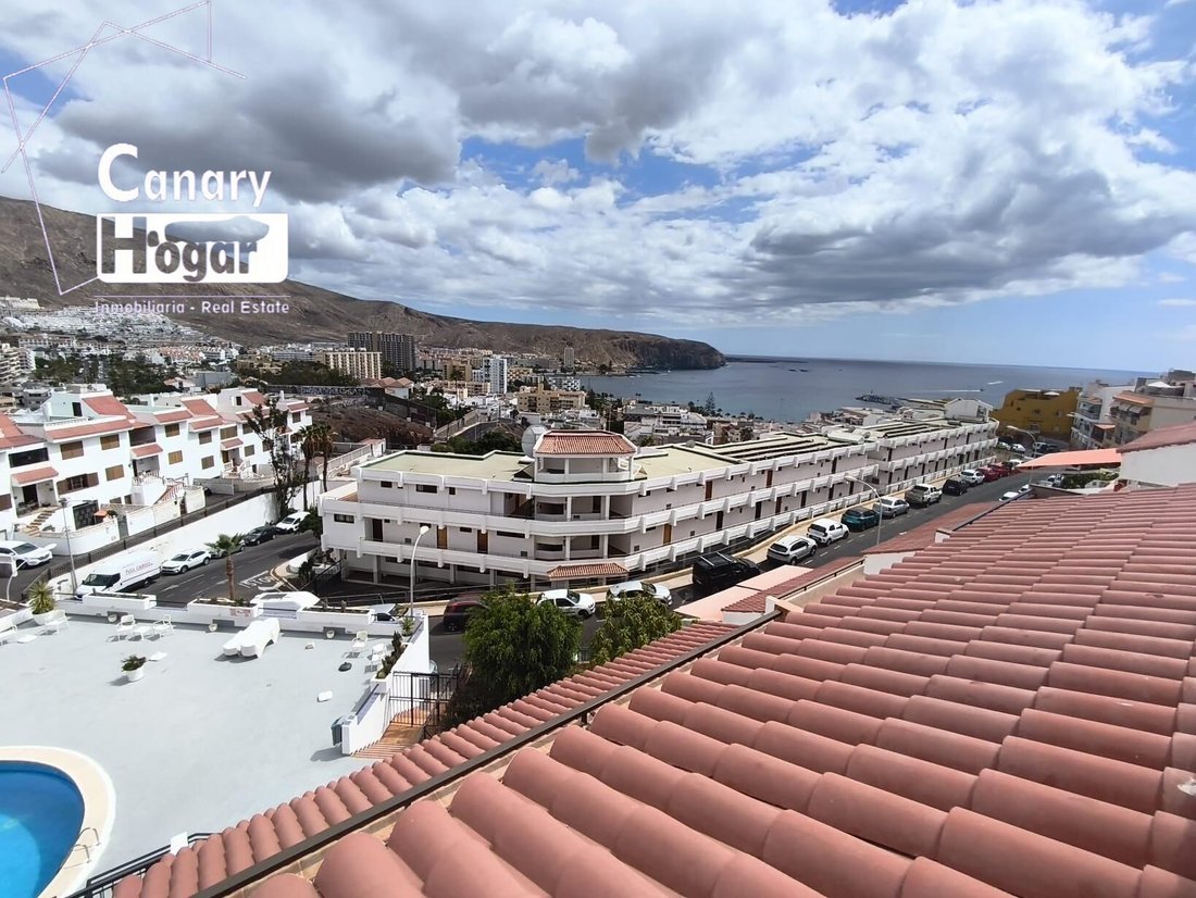 Apartment in Los Cristianos, Canary Islands, Spain 2 - 16276101