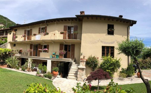 Villa en Tignale, Lombardía, Italia 1