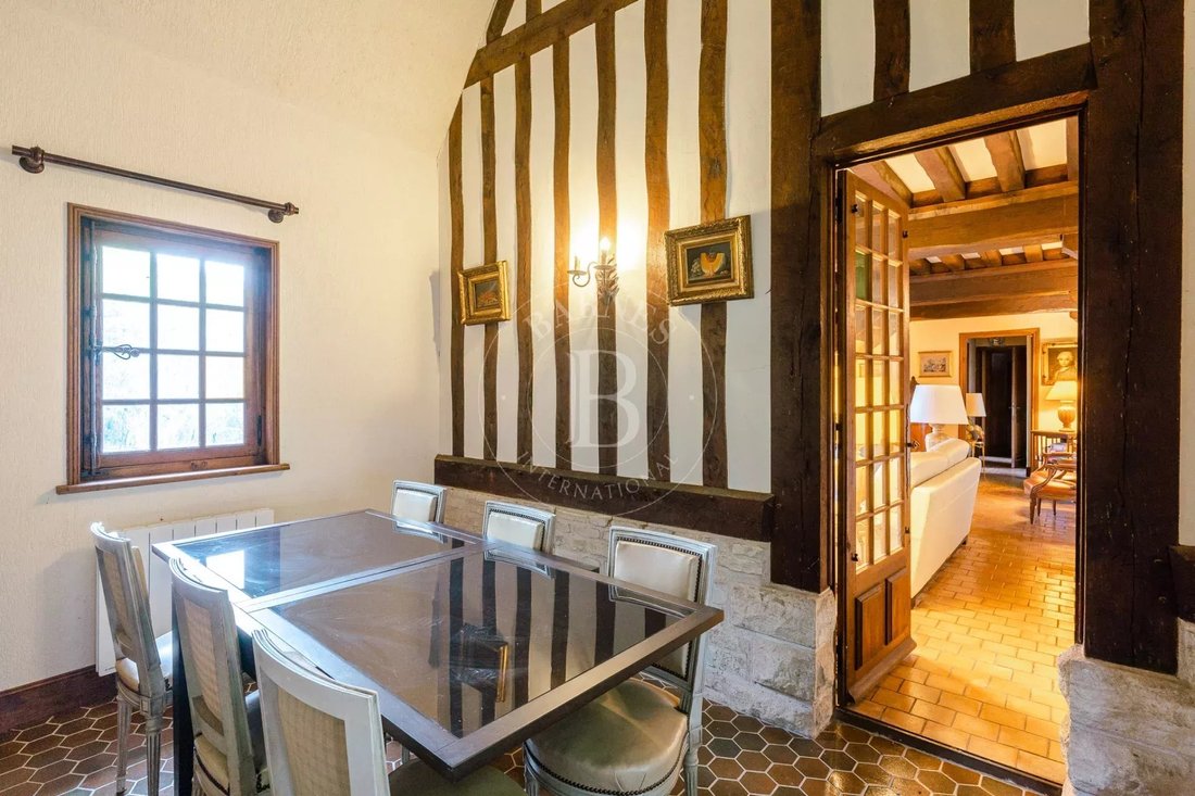 House in Pont-l'Évêque, Normandy, France 5 - 16263299