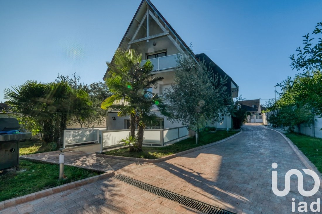 House in Voltaire-Vaujours, Livry-Gargan, France 4 - 16269544
