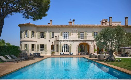Castle in Counillier Valescure, Frejus, France 1