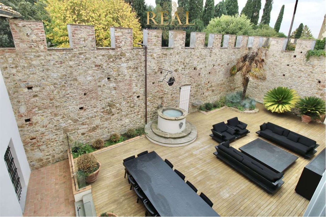 Villa in Center, Florence, Tuscany 2 - 16268960