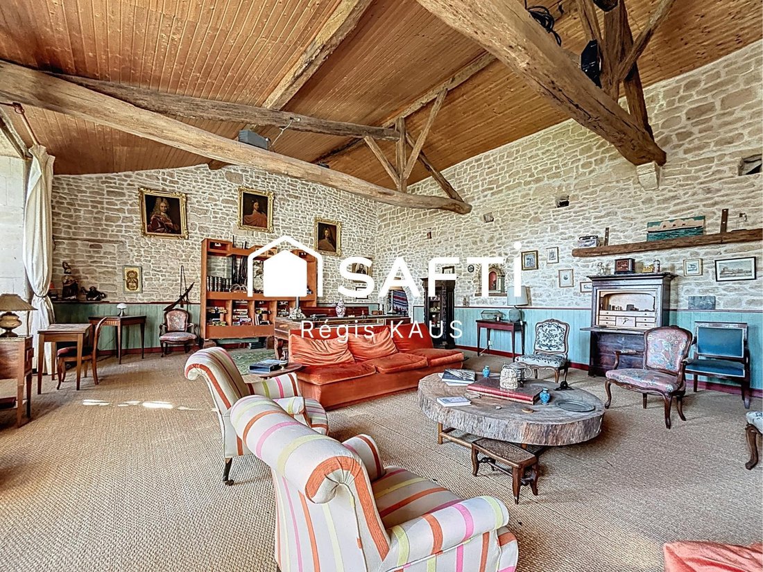 House in Puyravault, Pays de la Loire, France 4 - 16272791