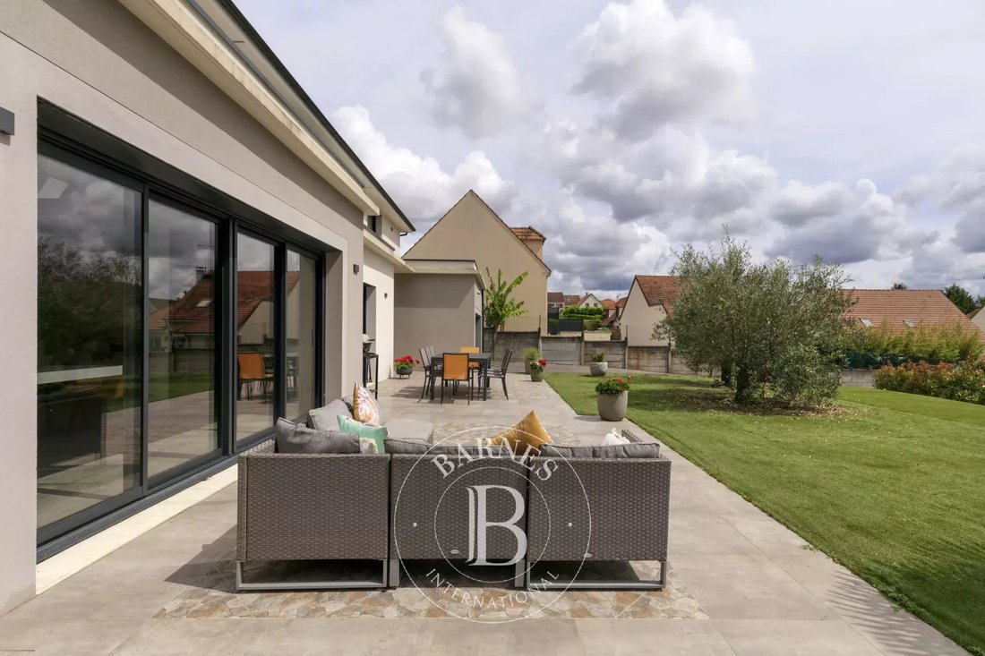 House in Villiers-sur-Orge, Ile-de-France, France 5 - 16264498