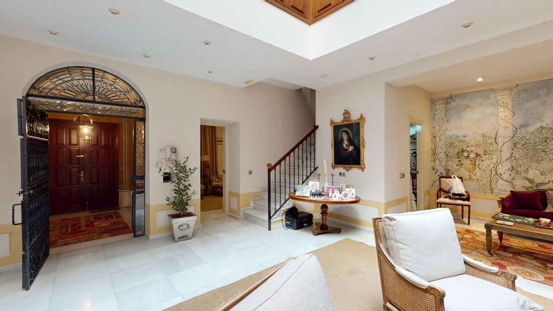 House in Nervion, Seville, Spain 3 - 16277037