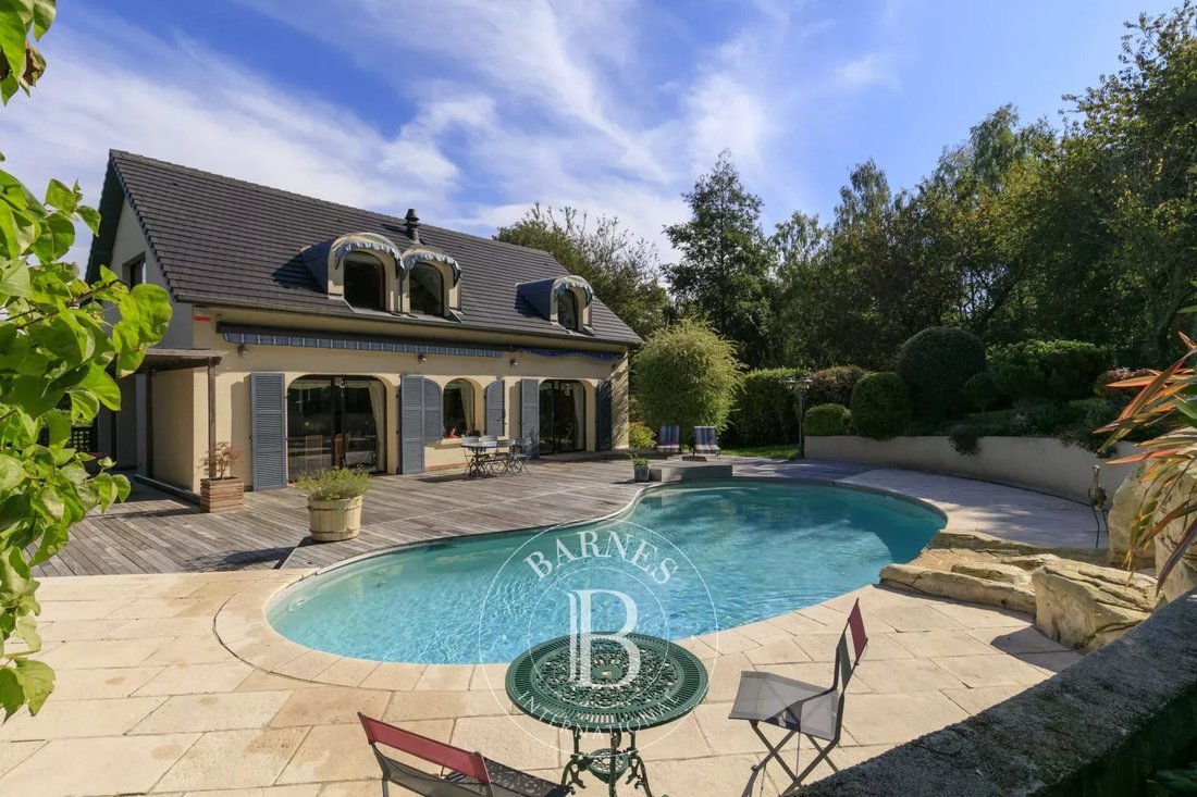 House in Vauhallan, Ile-de-France, France 3 - 16265582