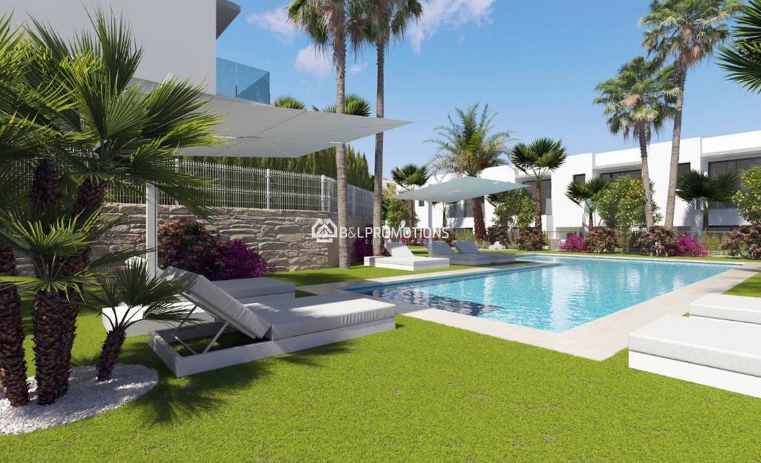 Townhouse in Finestrat, Valencian Community, Spain 2 - 16275324