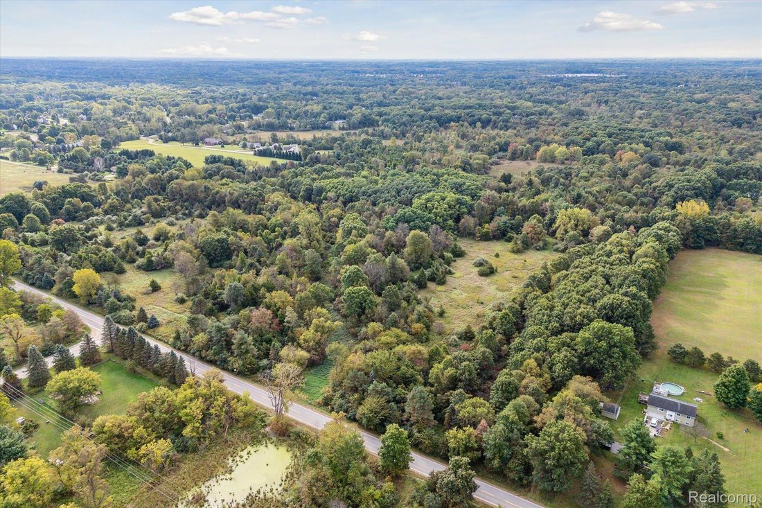 Land in Township of Hamburg, Michigan, United States 3 - 14797643