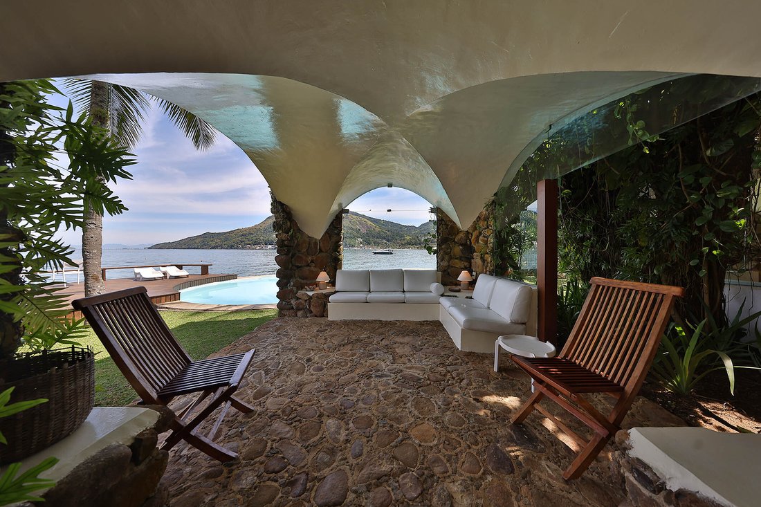Maison à Cantagalo, Rio de Janeiro, Brésil 4 - 16267224