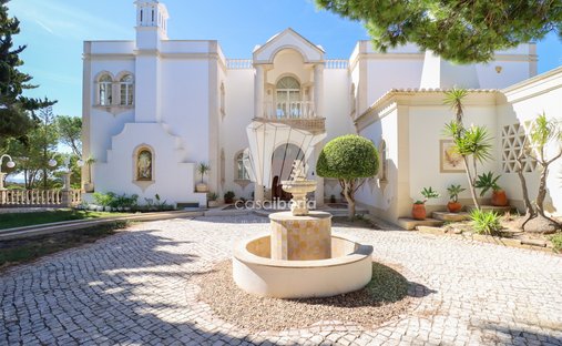 House in Lagoa e Carvoeiro, Algarve, Portugal 1