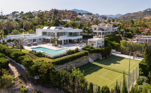Villa in Marbella, Andalusien, Spanien 1