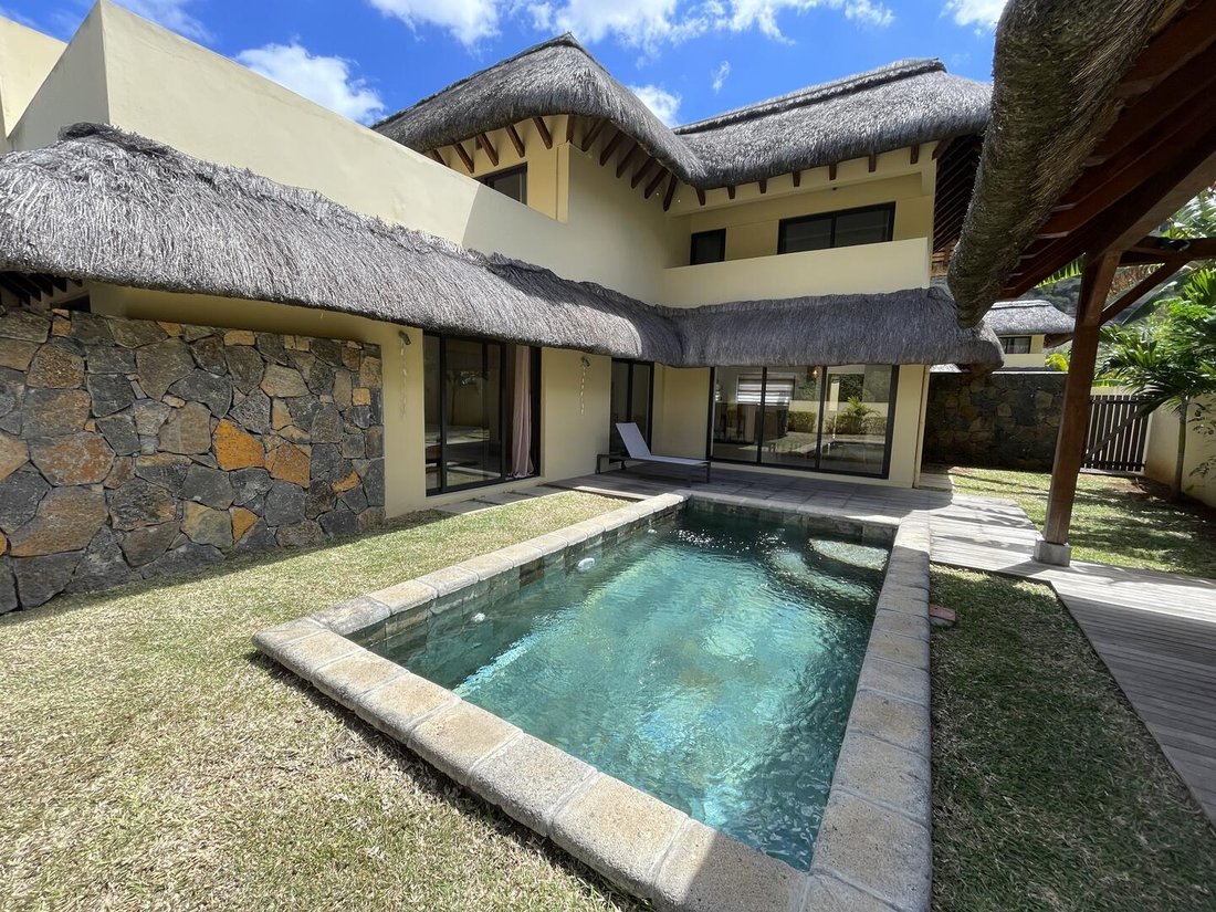 Townhouse in Black River, Rivière Noire District, Mauritius 1 - 16275319