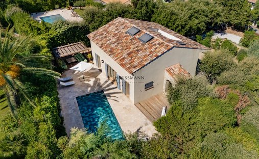 Villa à Gassin, Provence-Alpes-Côte d'Azur, France 1