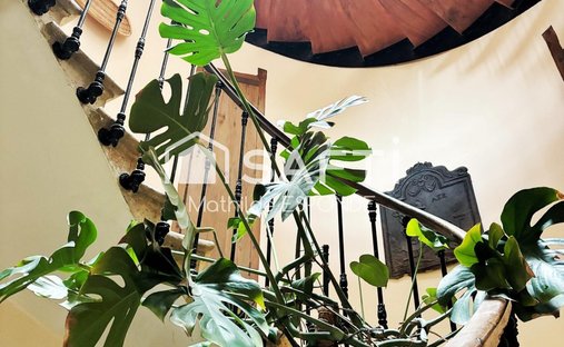 Elegant 18th Century Manor With Towers In The Heart Of Gascony