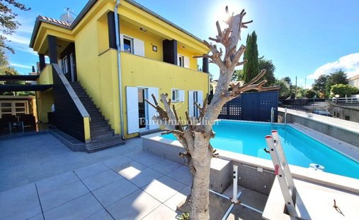 House in Malinska, Primorje-Gorski Kotar County, Croatia 1