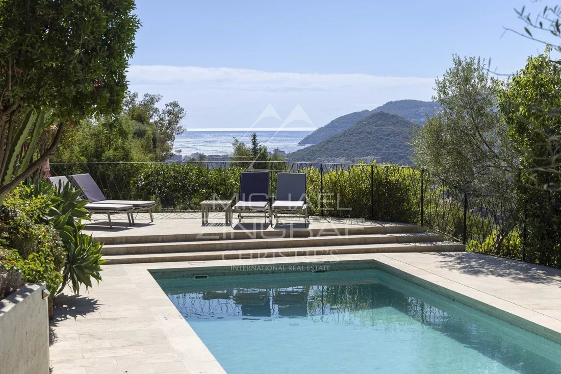 Villa in Le Grand Duc-Minelle, Mandelieu-la-Napoule, France 1 - 16265489