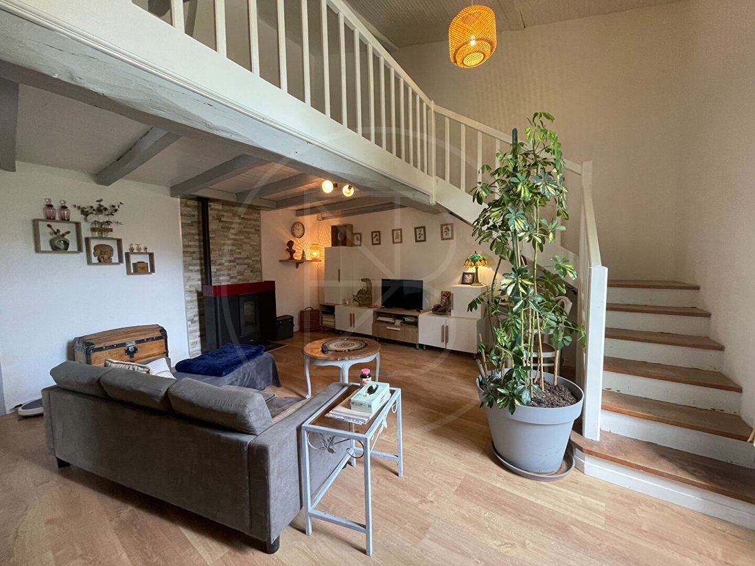 Villa in Gensac, Nouvelle-Aquitaine, France 4 - 16265144