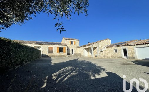 Castle for Sale in Saint-Laurent-des-Arbres, Occitanie, France