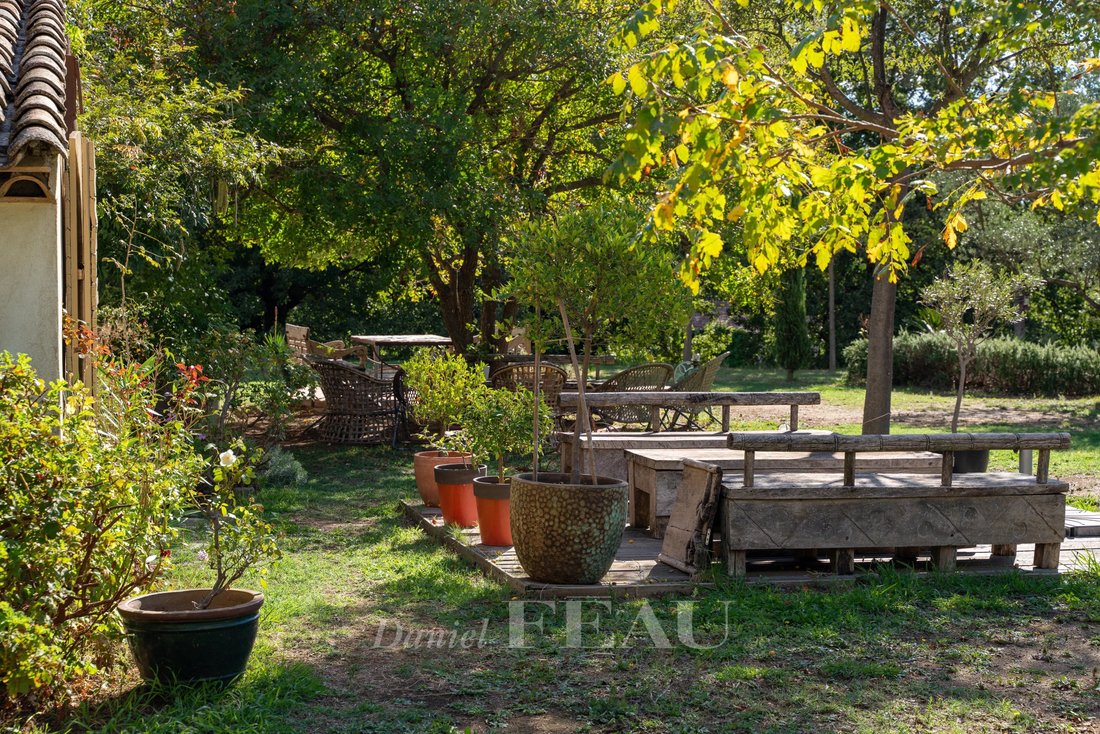 Estate in La Garde-Freinet, Provence-Alpes-Côte d'Azur, France 3 - 16265858
