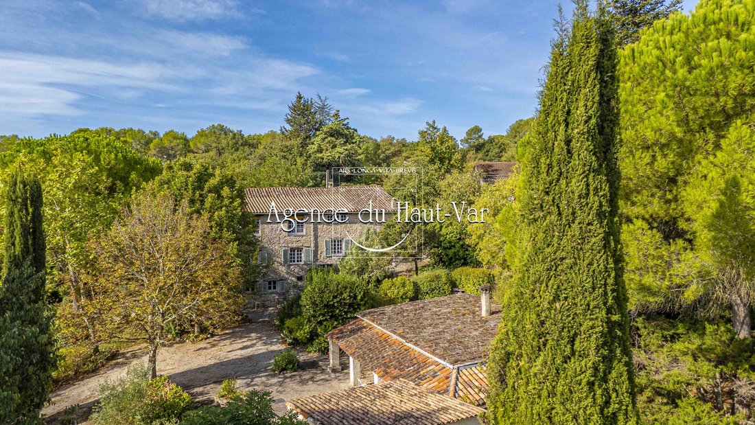 House in Fayence, Provence-Alpes-Côte d'Azur, France 1 - 16268403