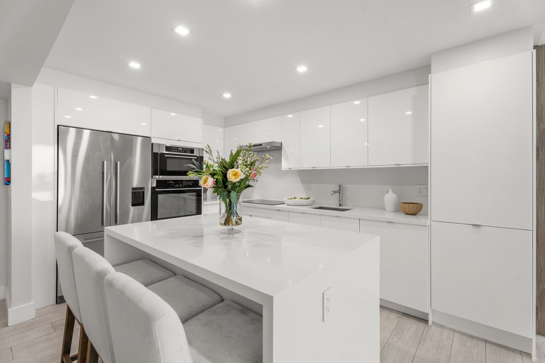 Condo in Miami Beach, Florida, United States 3 - 16268174