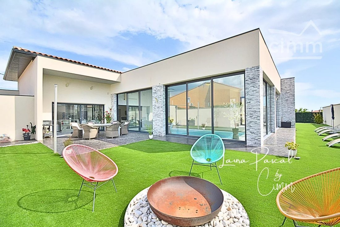 Villa in Llupia, Occitania, France 1 - 16265060