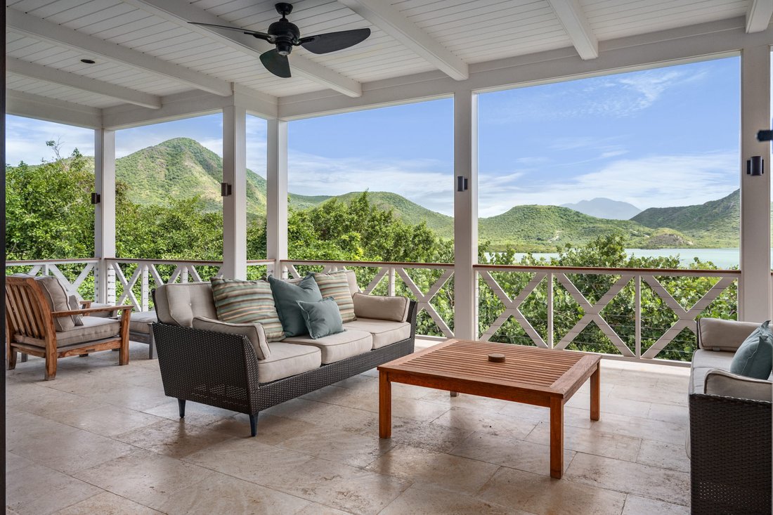 House in Kittian Village, Saint George Basseterre Parish, Saint Kitts and Nevis 2 - 15905810