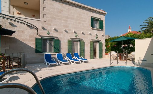 Villa in Dol, Split-Dalmatia County, Croatia 1