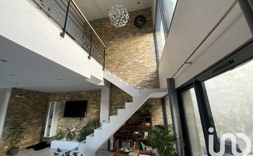 House in Croix de Poumeyrac, Beziers, France 1