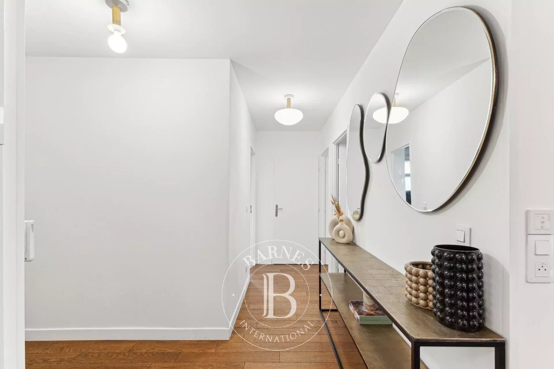 Apartment in Montreuil, Versailles, France 4 - 16266222