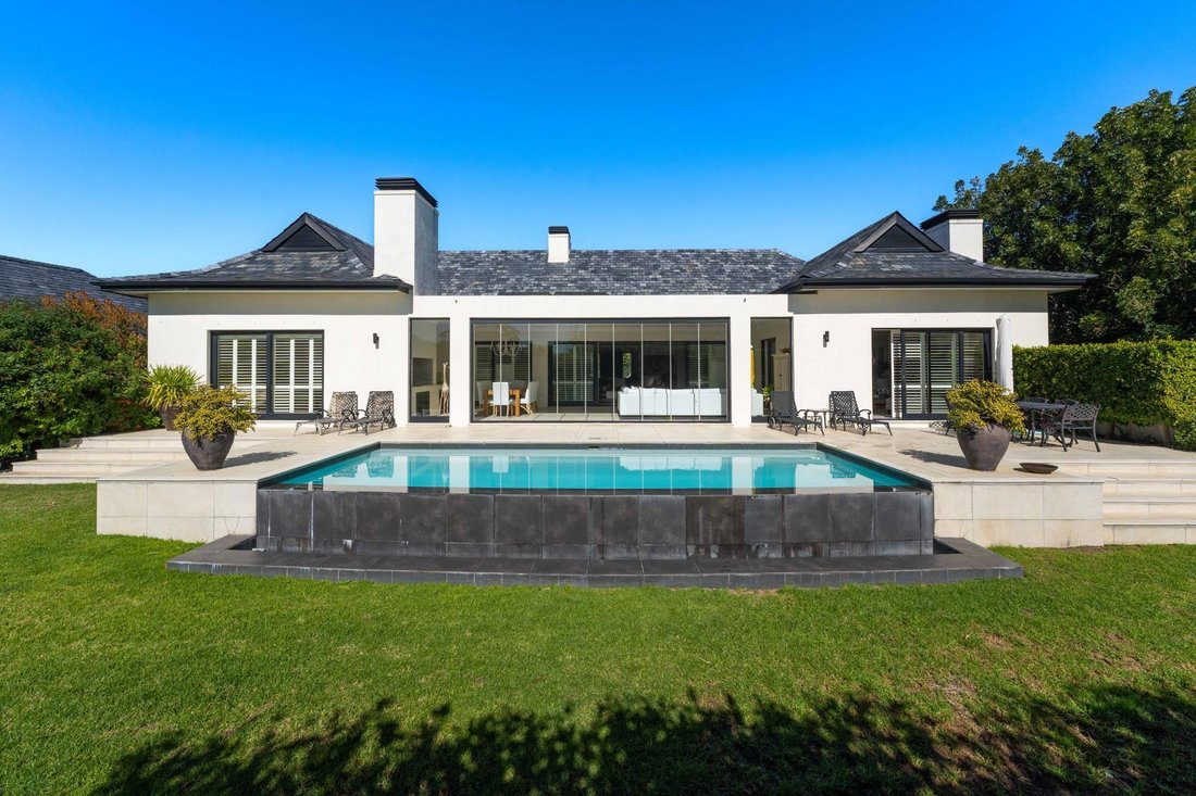 House in Paarl, Western Cape, South Africa 1 - 16273358