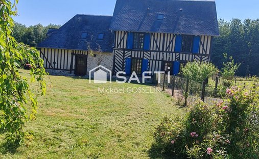House in Pont-l'Évêque, Normandy, France 1