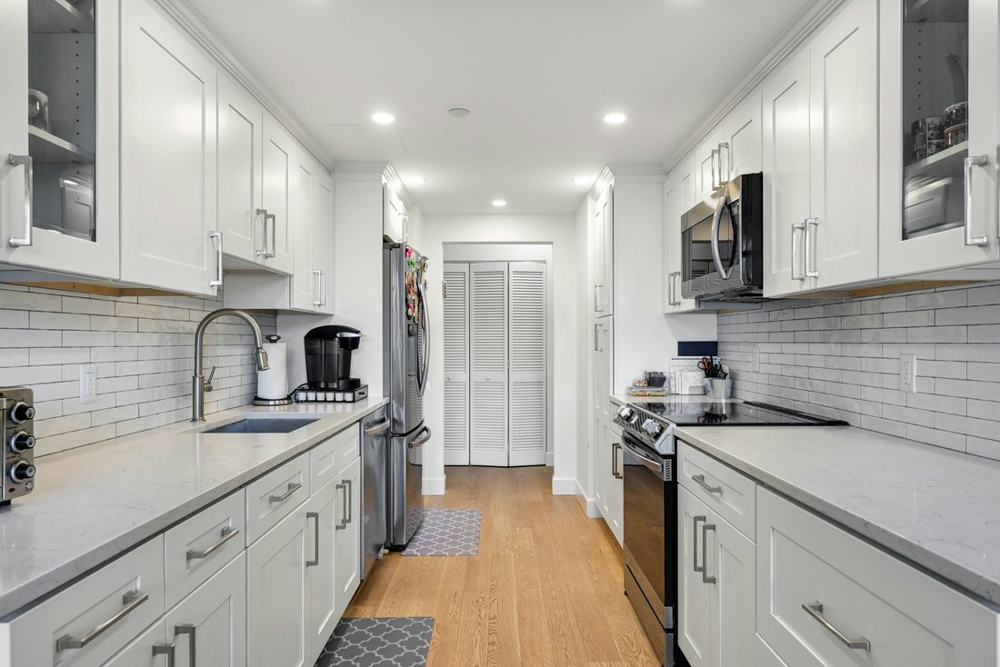 Condo in Fort Lee, New Jersey, United States 4 - 16270312