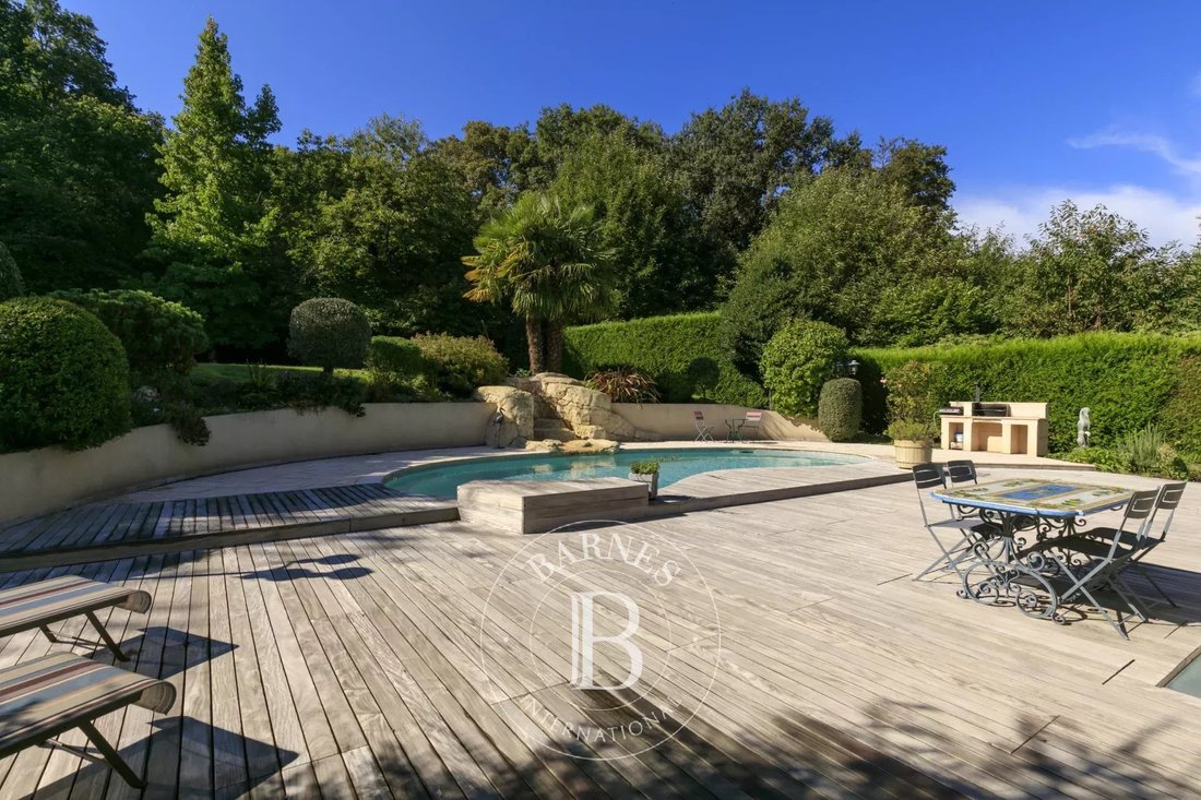 House in Vauhallan, Ile-de-France, France 2 - 16265582